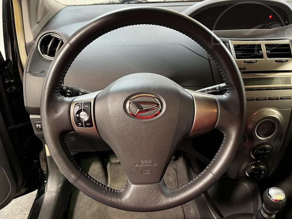 2012 Daihatsu CHARADE - 14