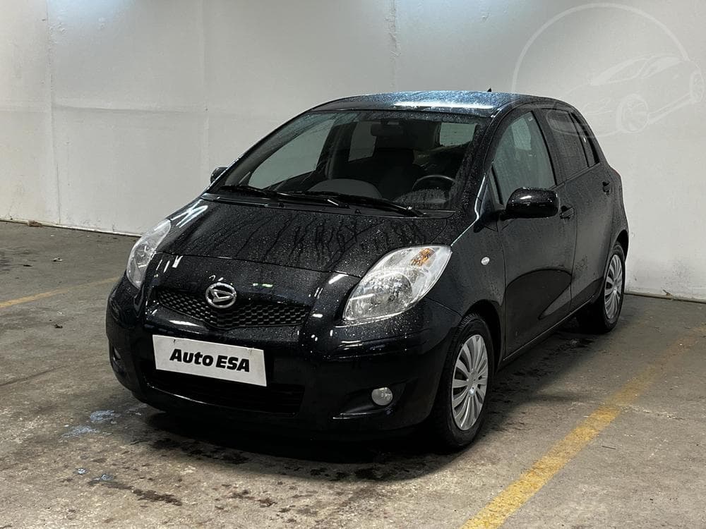 2012 Daihatsu CHARADE - 3