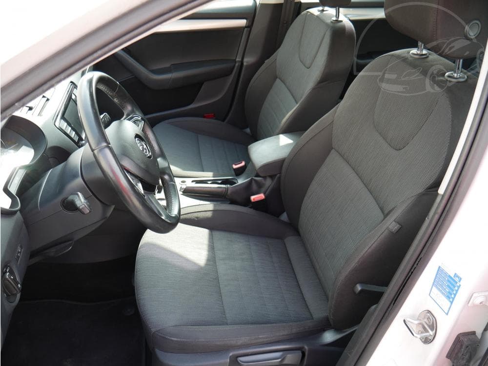 2015 Škoda OCTAVIA - 17