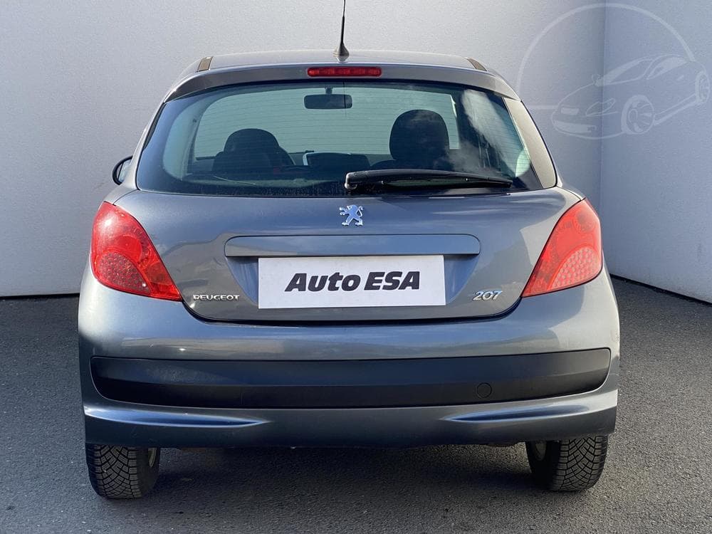 2008 Peugeot 207 - 9