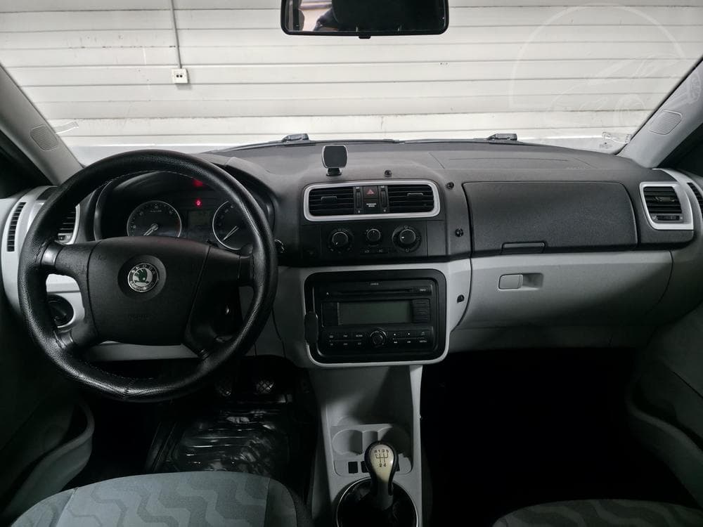 2008 Škoda FABIA - 8