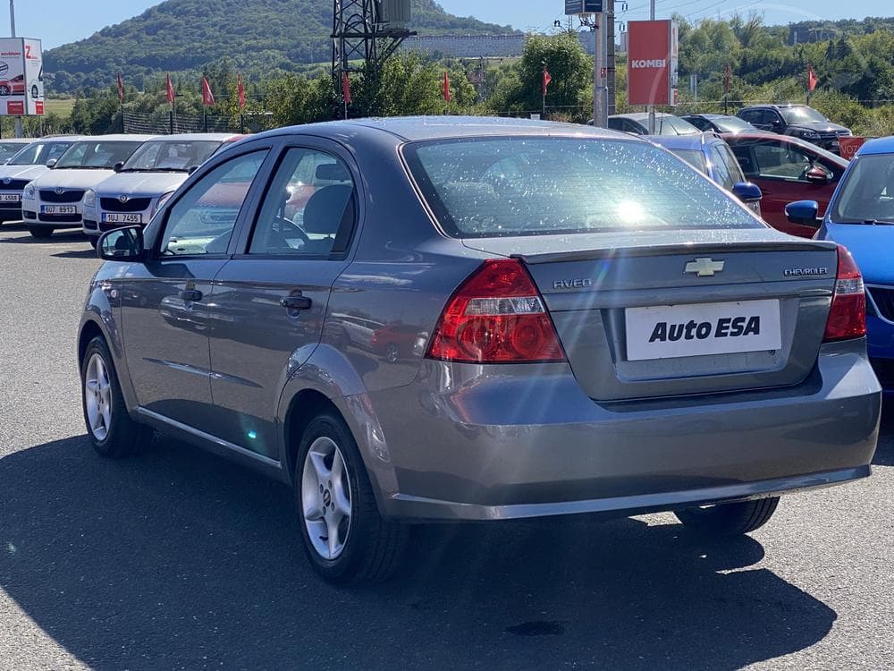 2009 Chevrolet AVEO - 4