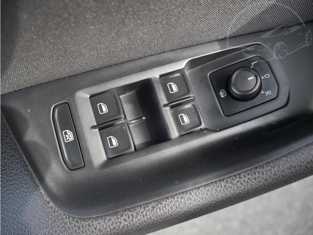 2015 Volkswagen PASSAT - 49