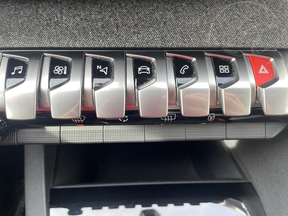 2018 Peugeot 3008 - 14