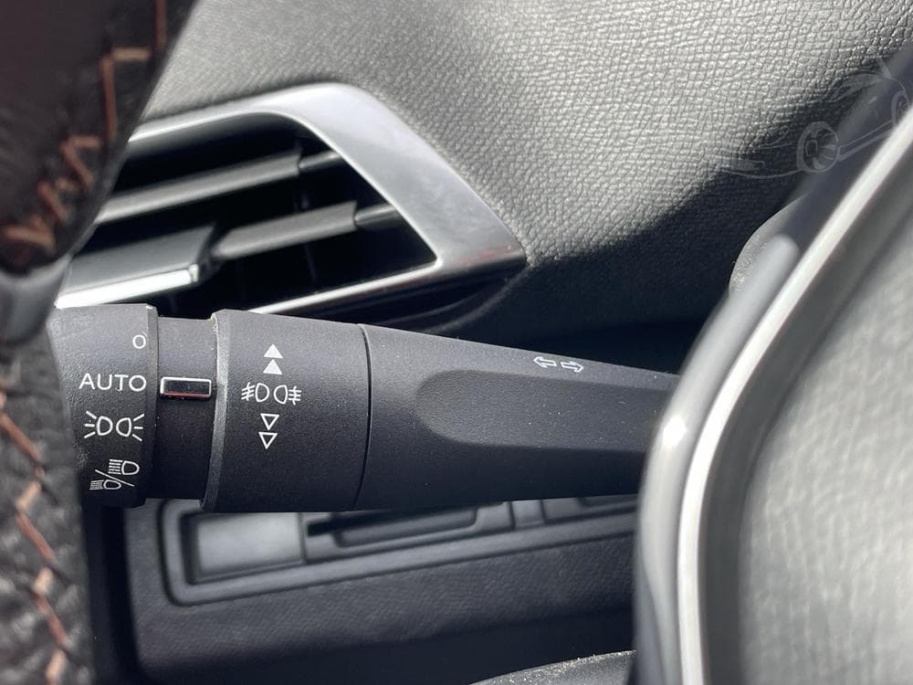 2018 Peugeot 3008 - 20