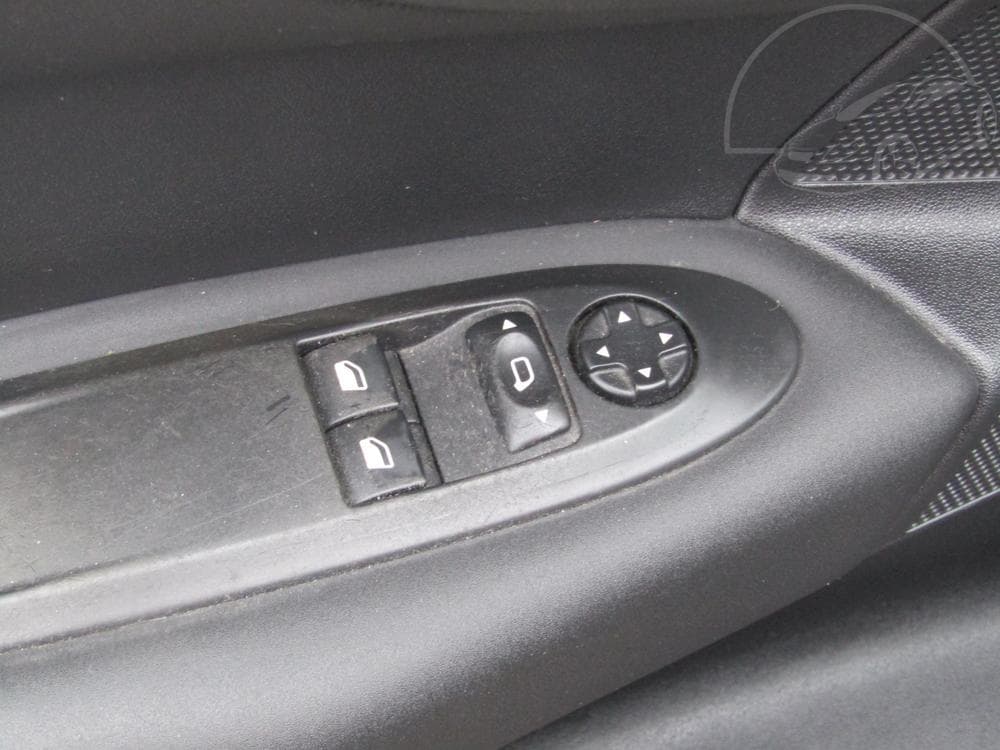 2011 Citroen C4 - 11