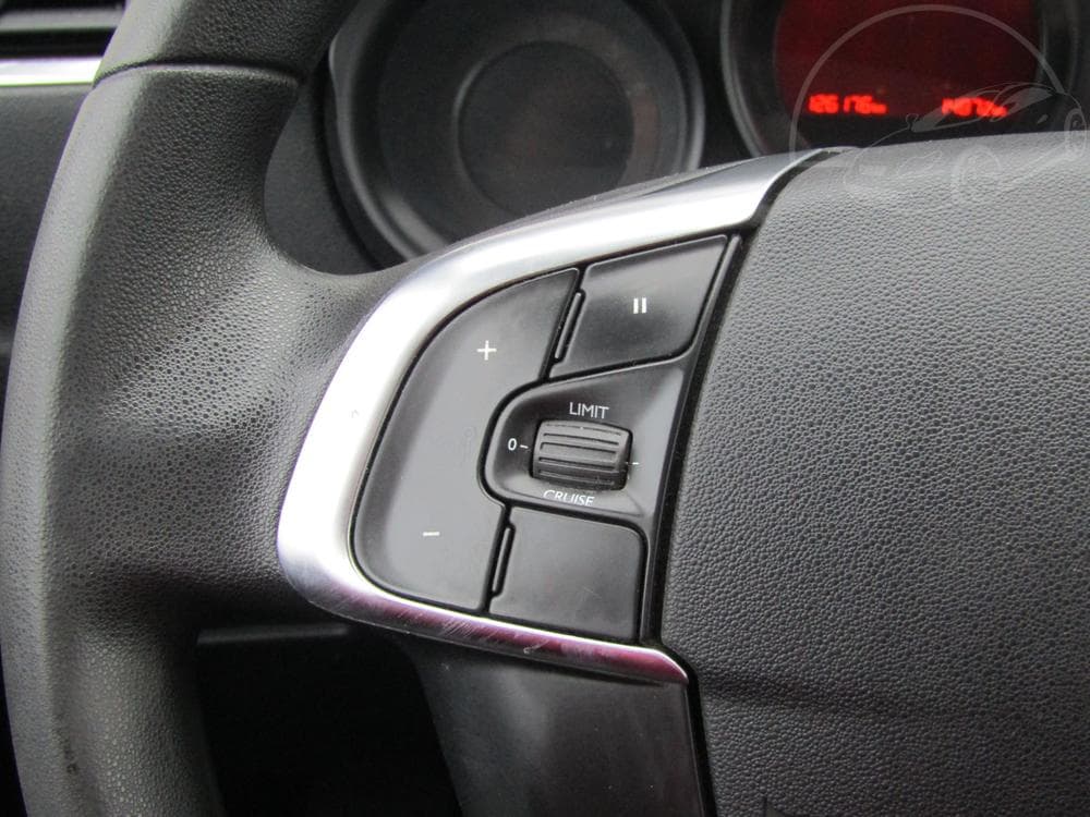 2011 Citroen C4 - 14