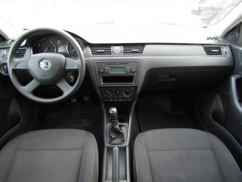 2013 Škoda RAPID - 8