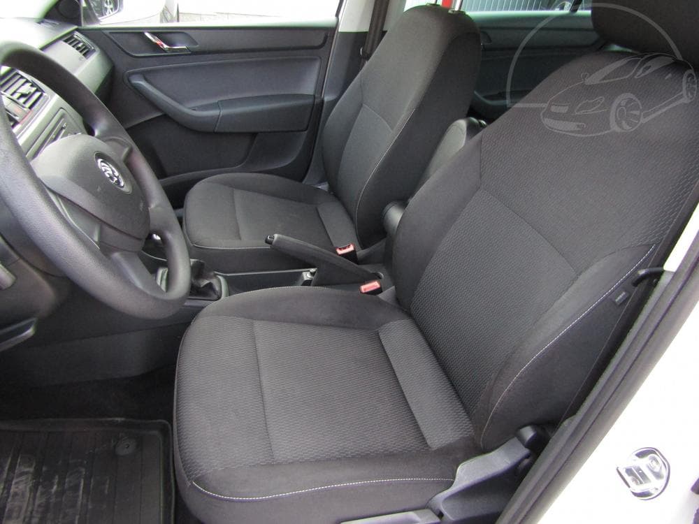 2013 Škoda RAPID - 9