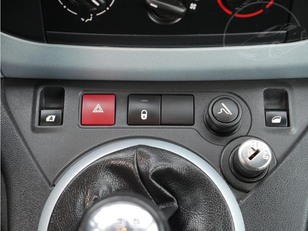 2012 Citroen BERLINGO - 12