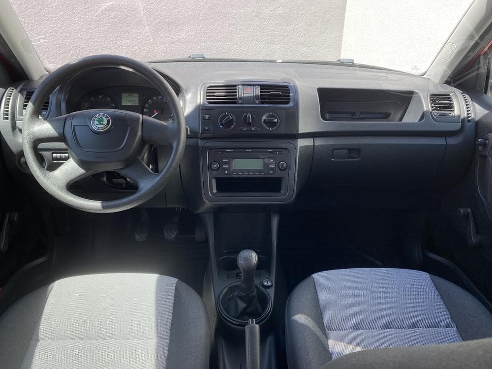 2011 Škoda FABIA - 15