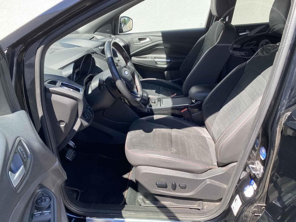 2019 Ford KUGA - 9