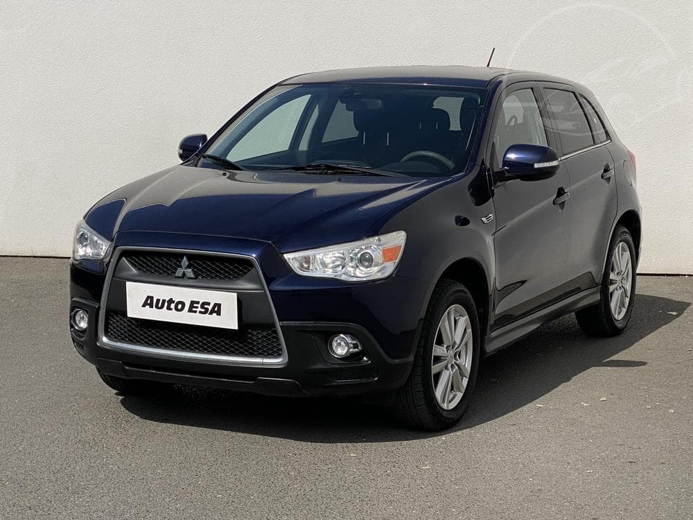 2010 Mitsubishi ASX - 5