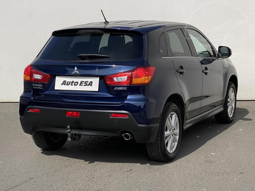 2010 Mitsubishi ASX - 7