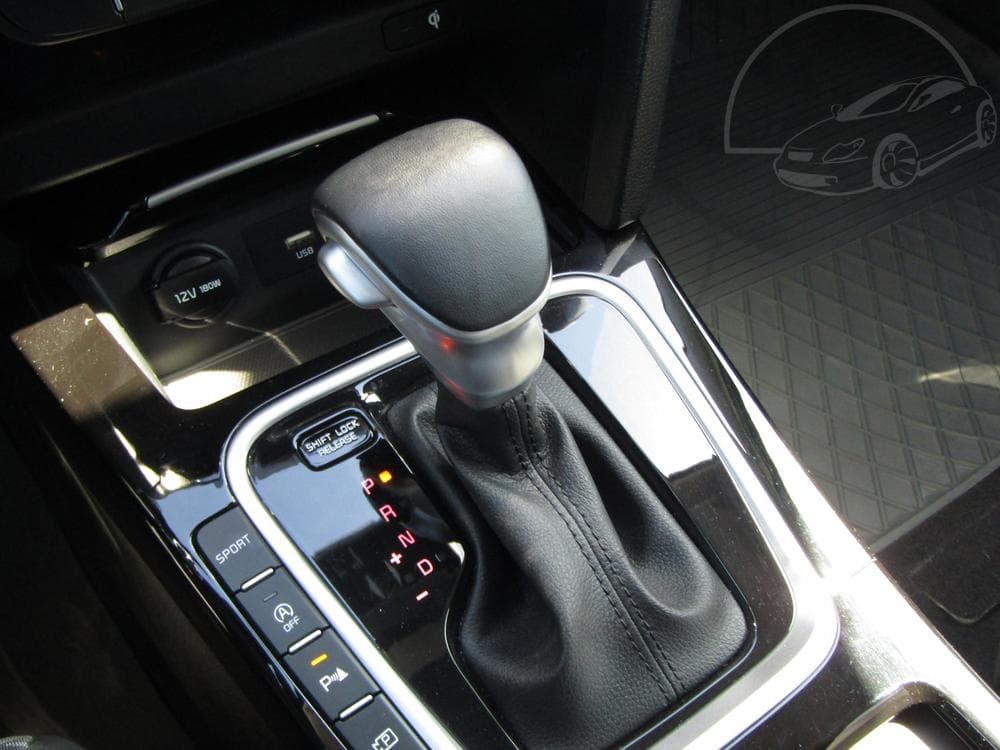 2023 Kia XCEED - 33