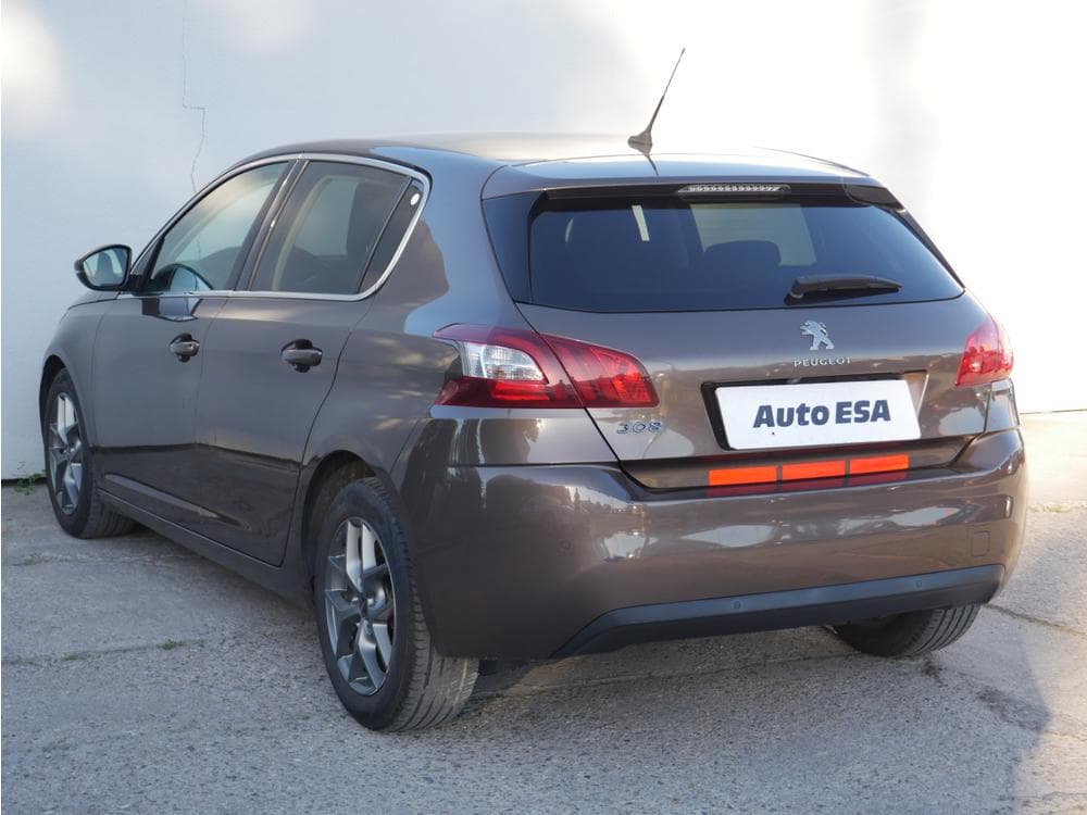 2015 Peugeot 308 - 6