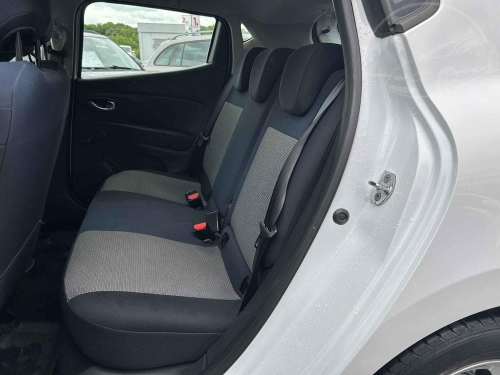 2016 Renault CLIO - 10