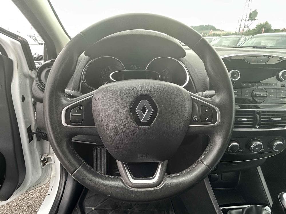 2016 Renault CLIO - 12