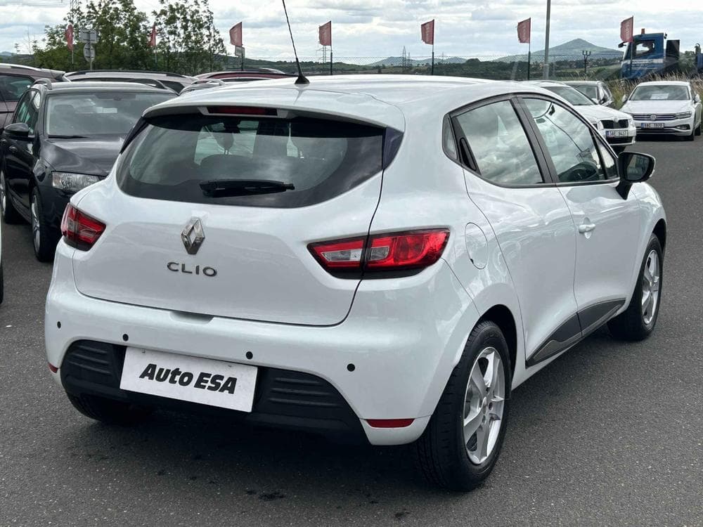 2016 Renault CLIO - 4