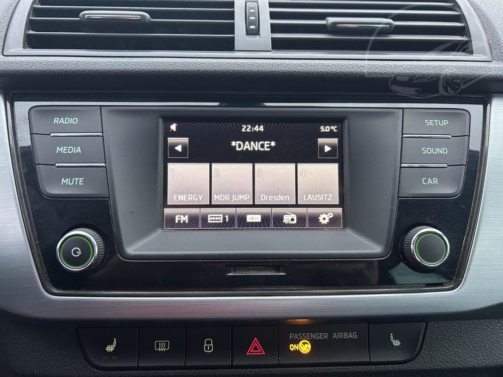 2015 Škoda FABIA - 29