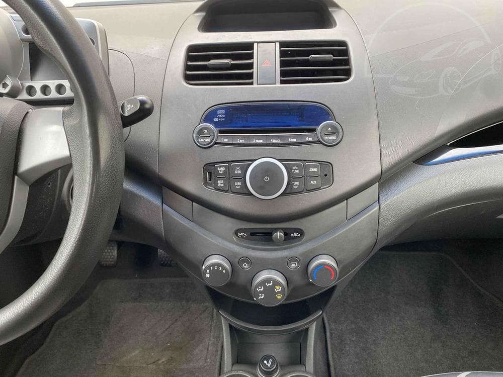 2011 Chevrolet SPARK - 12
