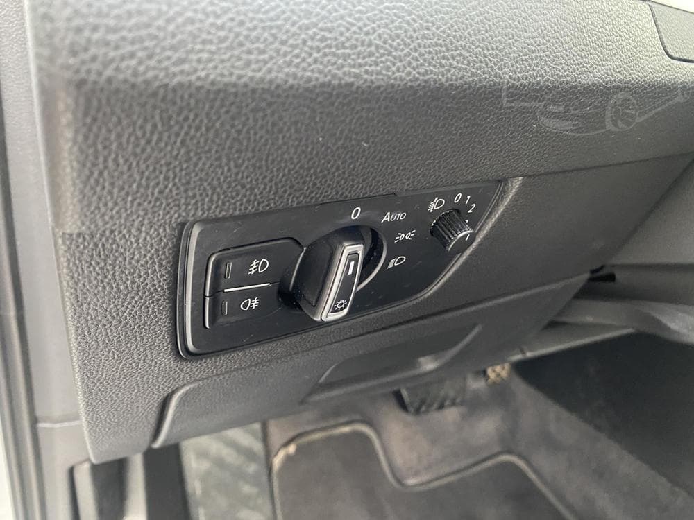 2016 Volkswagen PASSAT - 76