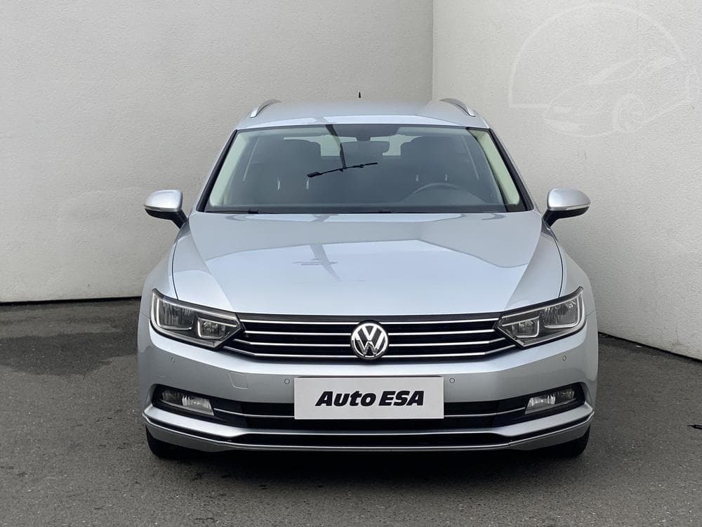 2016 Volkswagen PASSAT - 6