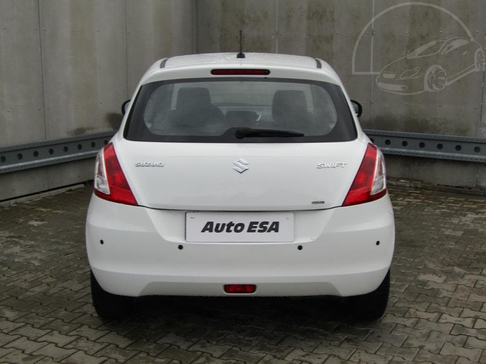 2016 Suzuki SWIFT - 9