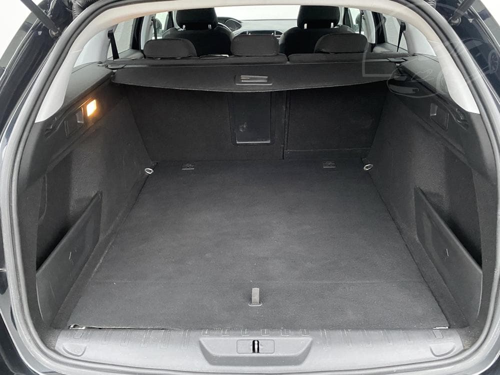 2019 Peugeot 308 - 7
