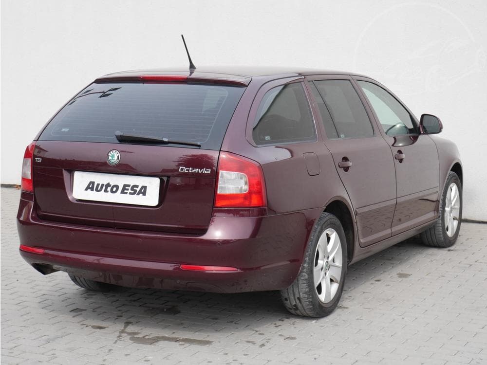 2011 Škoda OCTAVIA - 13