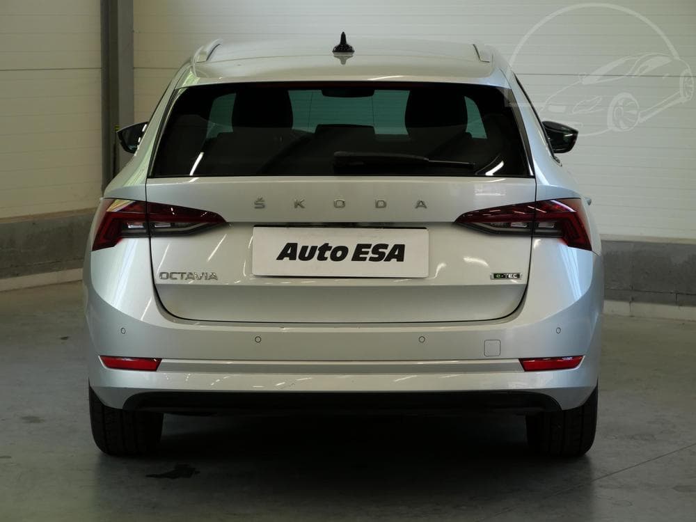 2021 Škoda OCTAVIA - 13