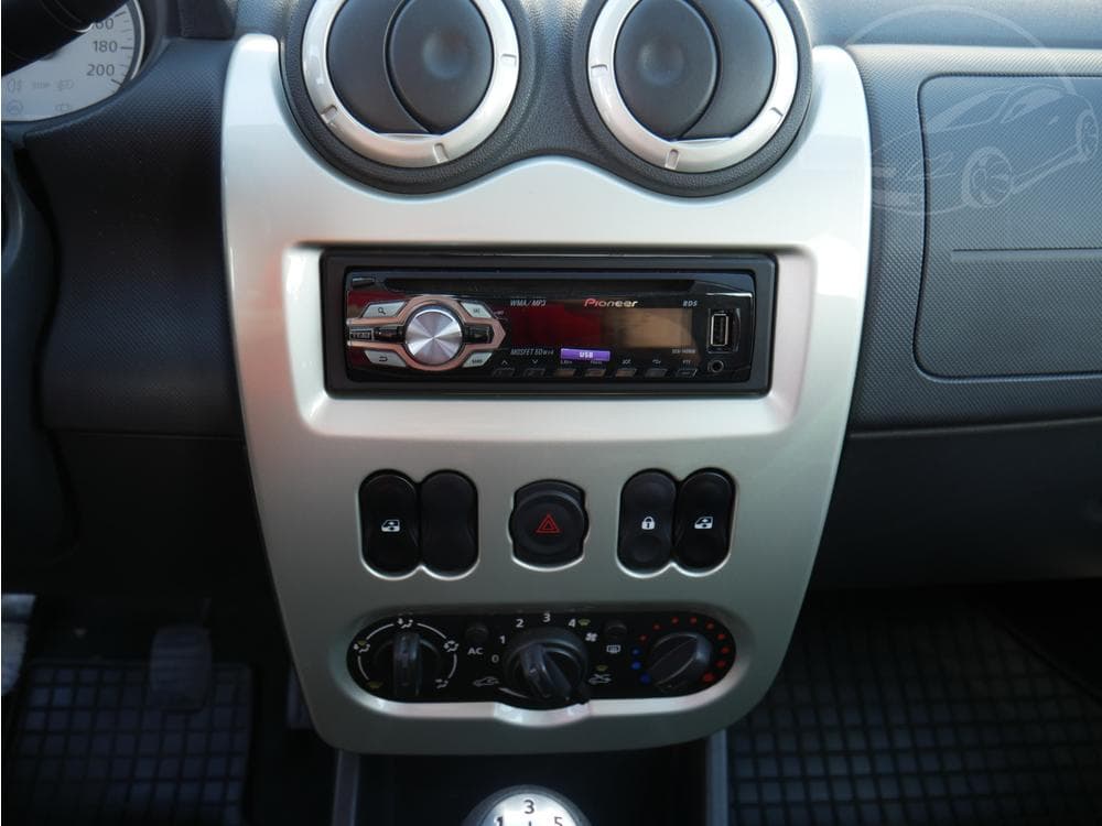 2012 Dacia SANDERO - 13