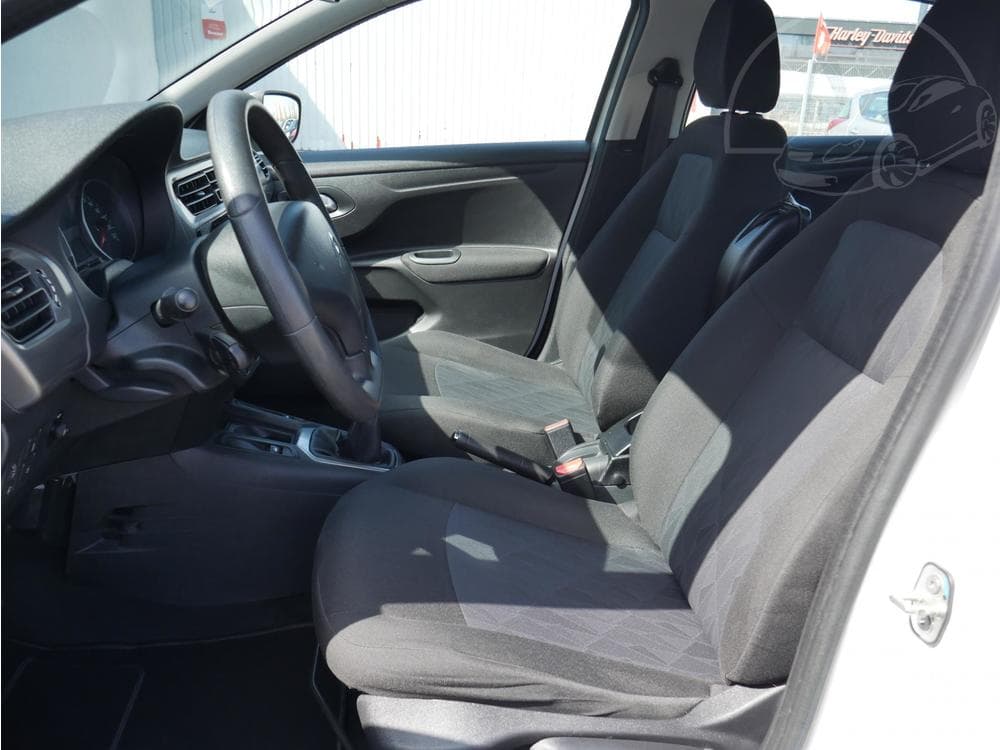 2015 Citroen C-ELYSEE - 33
