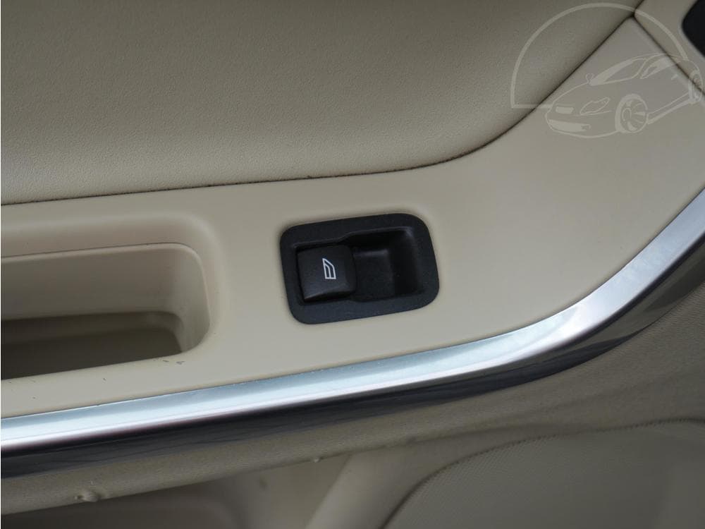 2011 Volvo V60 - 12