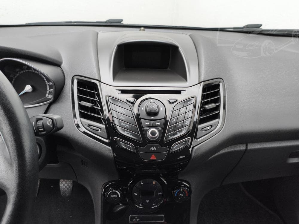 2014 Ford FIESTA - 10