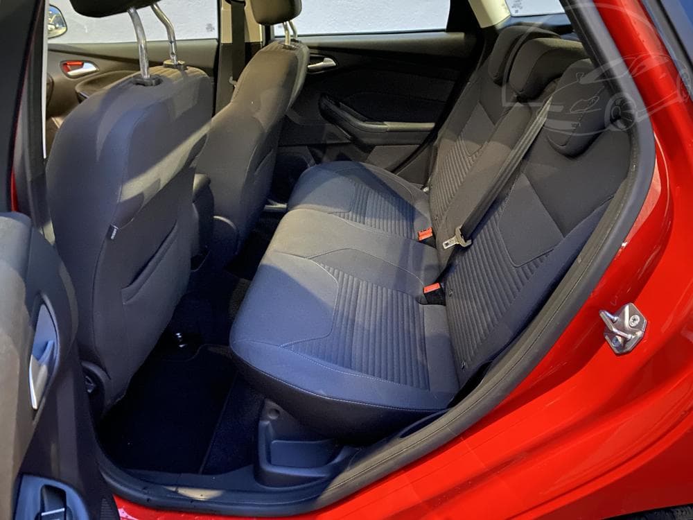 2016 Ford FOCUS - 10