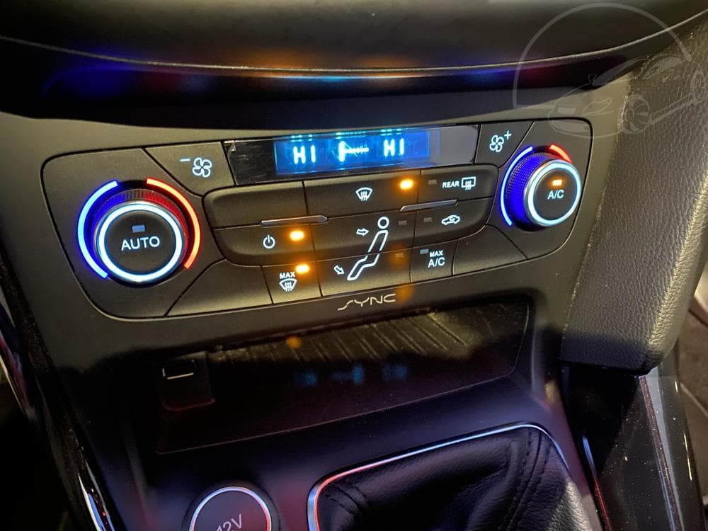 2016 Ford FOCUS - 14