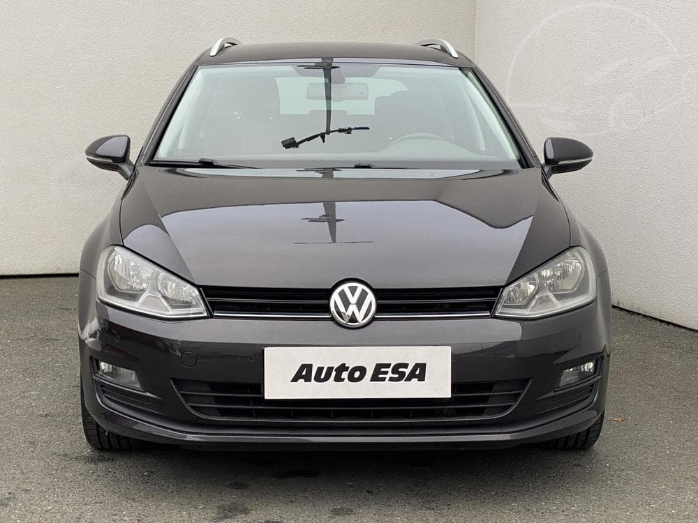 2016 Volkswagen Golf - 2