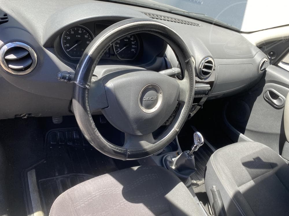 2010 Dacia SANDERO - 11