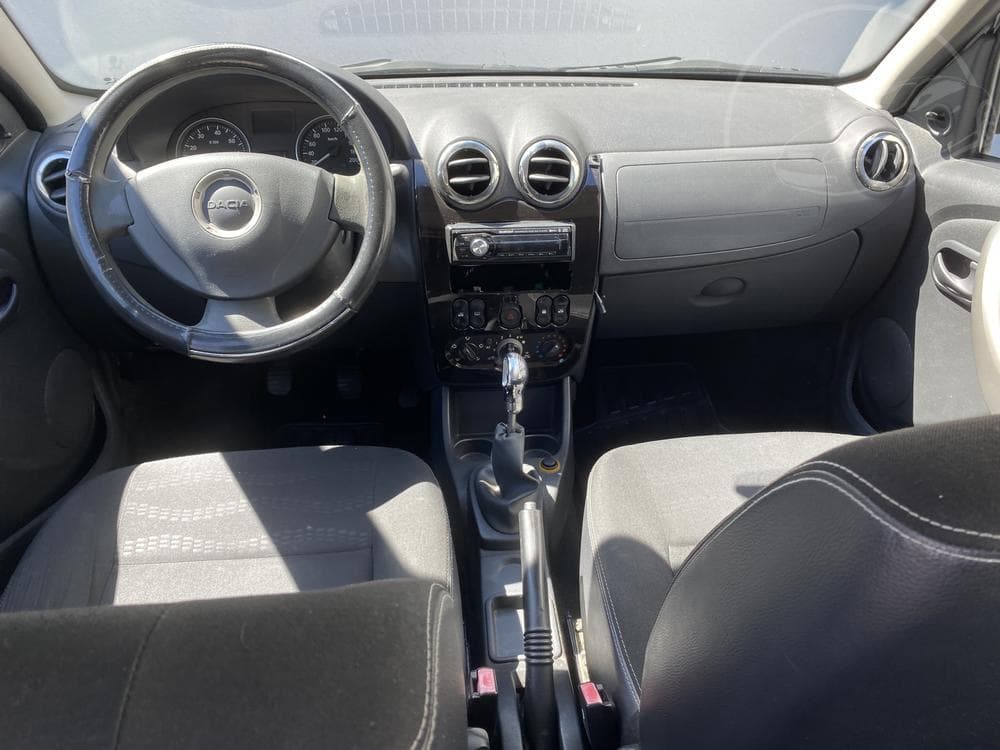 2010 Dacia SANDERO - 8