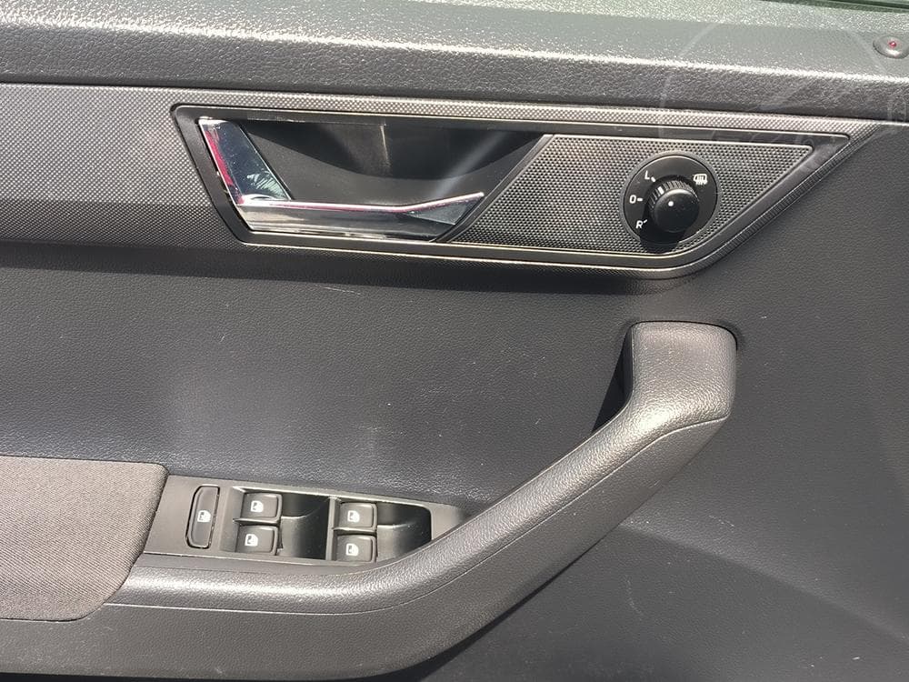 2016 Škoda FABIA - 35