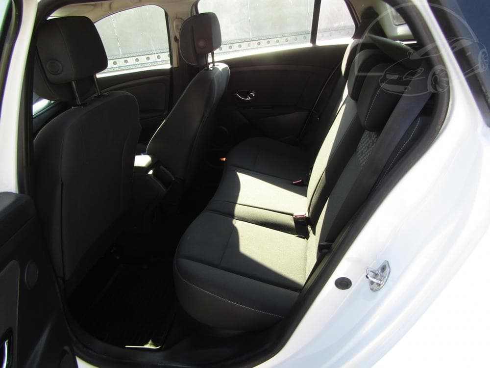 2012 Renault MEGANE - 19