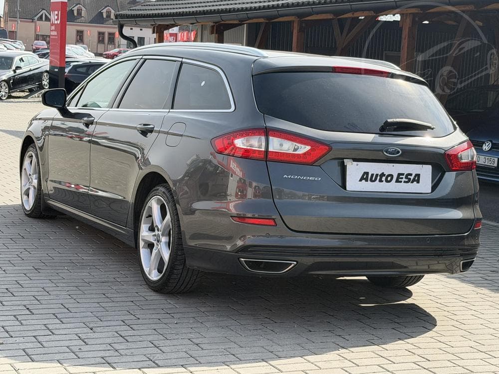 2017 Ford MONDEO - 19