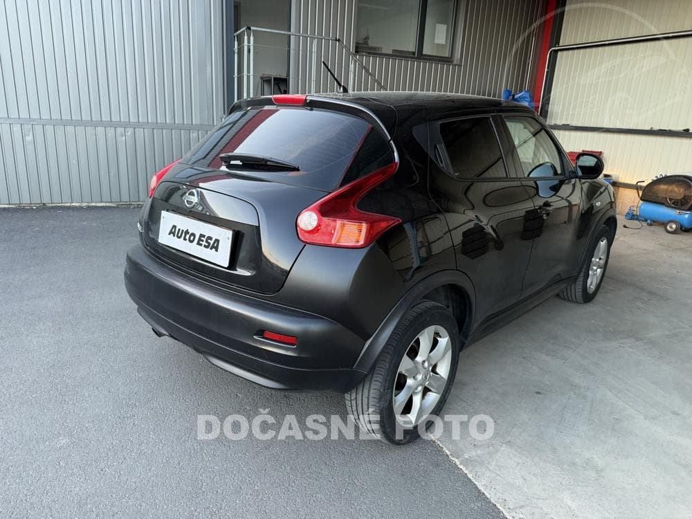 2011 Nissan JUKE - 3