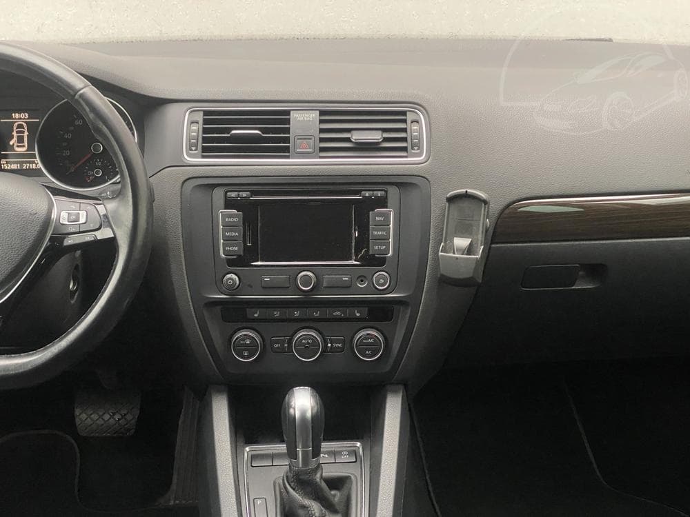 2014 Volkswagen JETTA - 25
