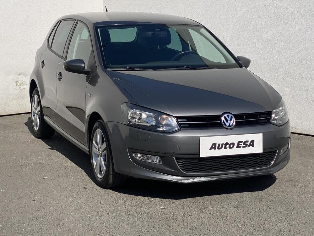 2013 Volkswagen POLO