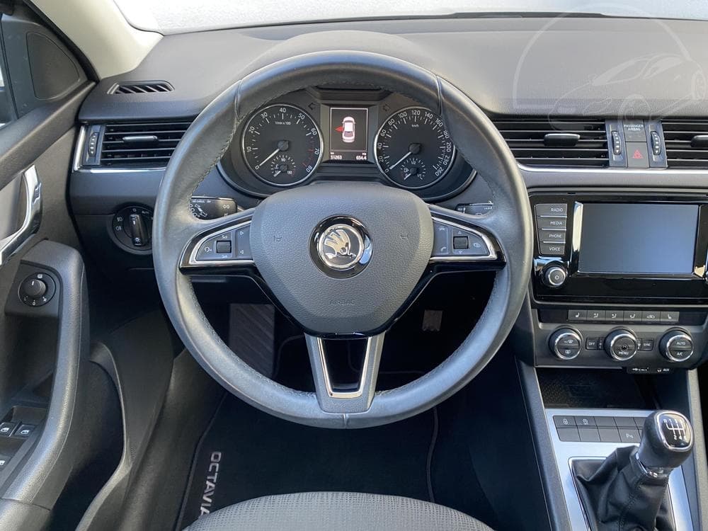 2016 Škoda OCTAVIA - 31