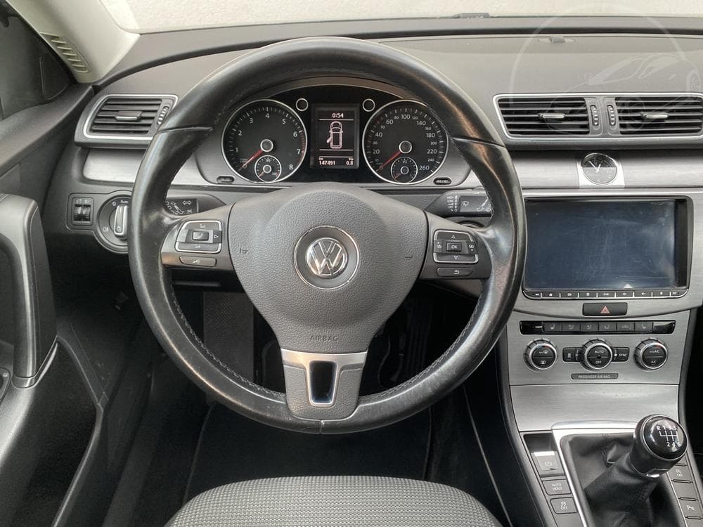 2014 Volkswagen PASSAT - 21