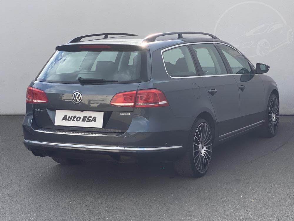 2014 Volkswagen PASSAT - 7