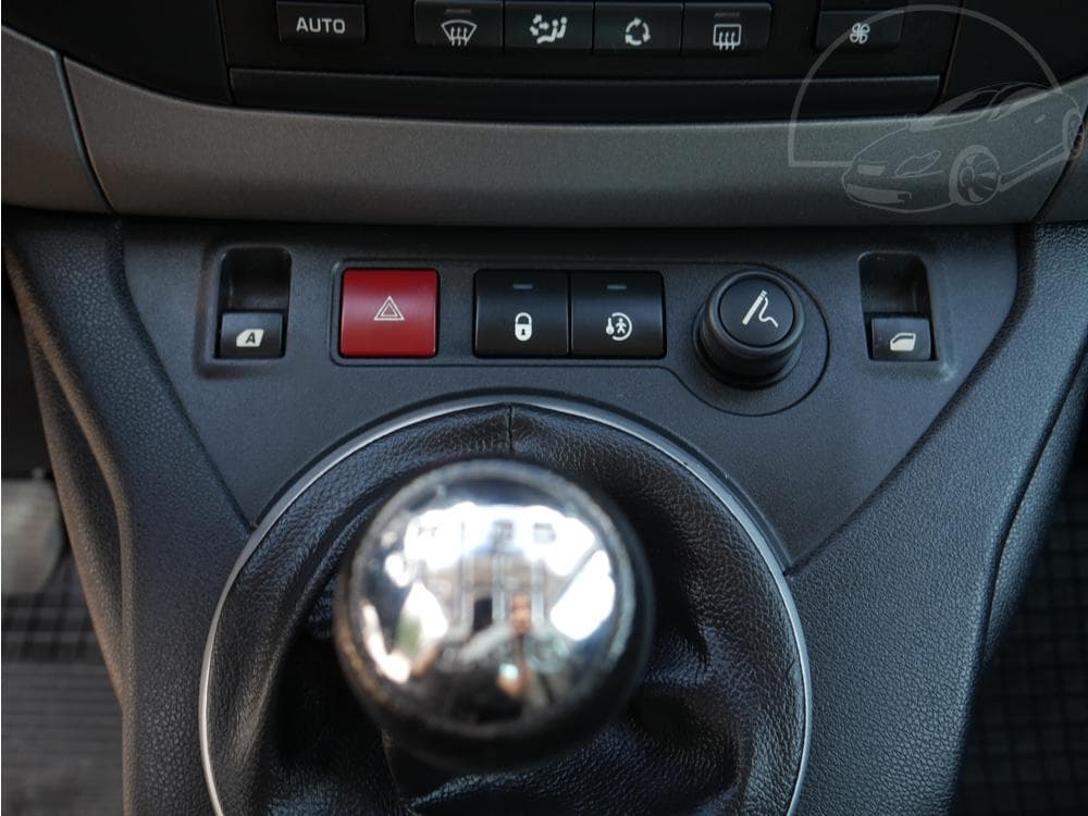 2015 Citroen BERLINGO - 25